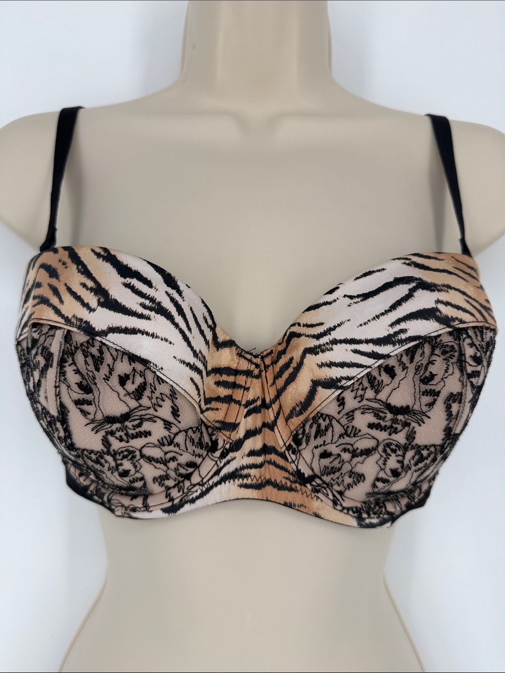 Victoria's Secret Tiger-Print Balconette Bra in Beige/Black